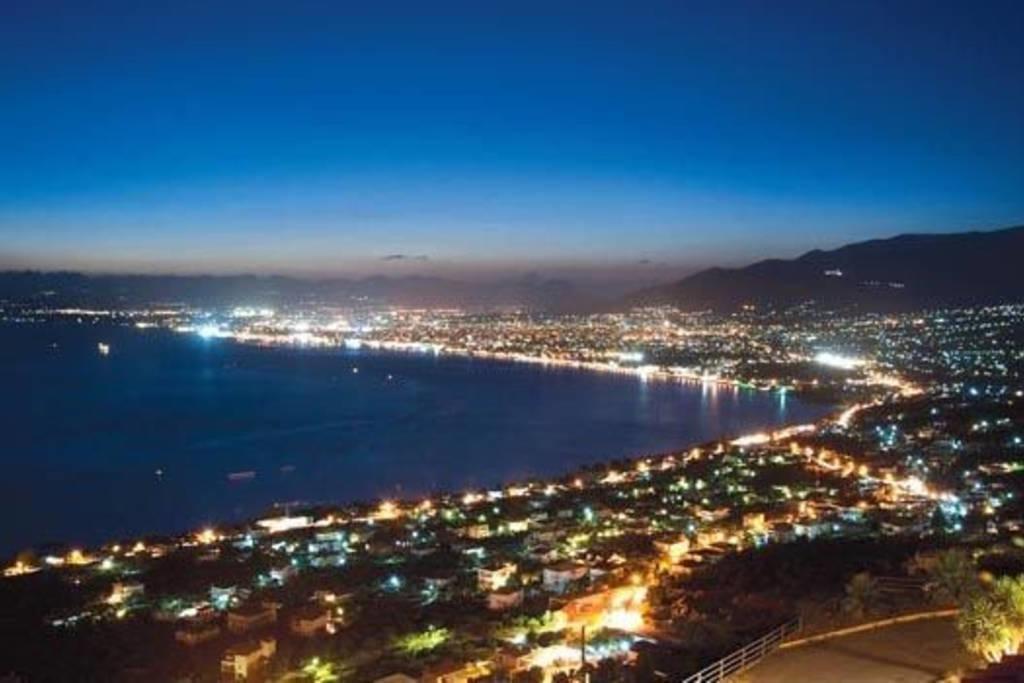 Deili Studio Loft Kalamata Exteriör bild