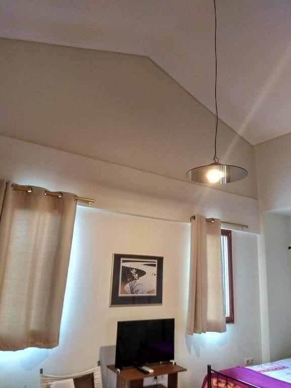 Deili Studio Loft Kalamata Exteriör bild