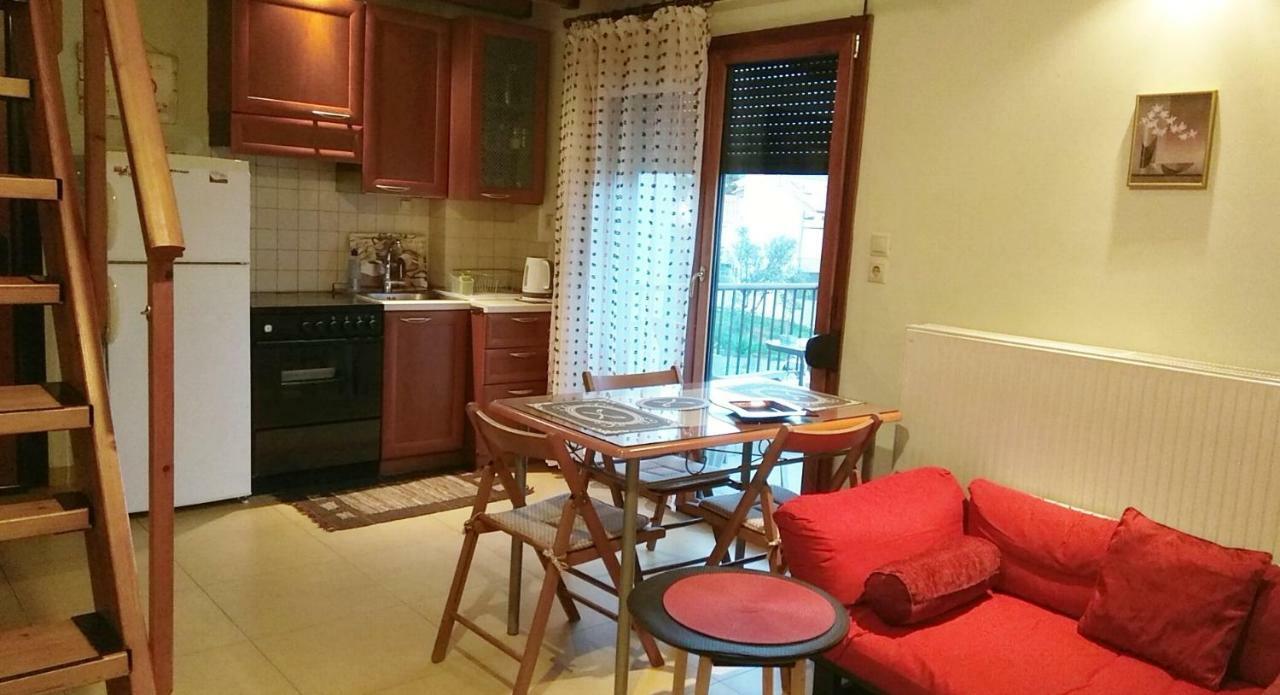 Deili Studio Loft Kalamata Exteriör bild