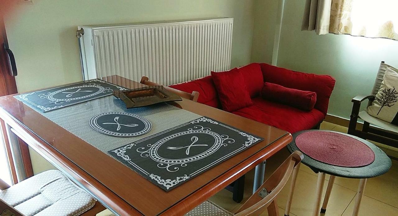 Deili Studio Loft Kalamata Exteriör bild