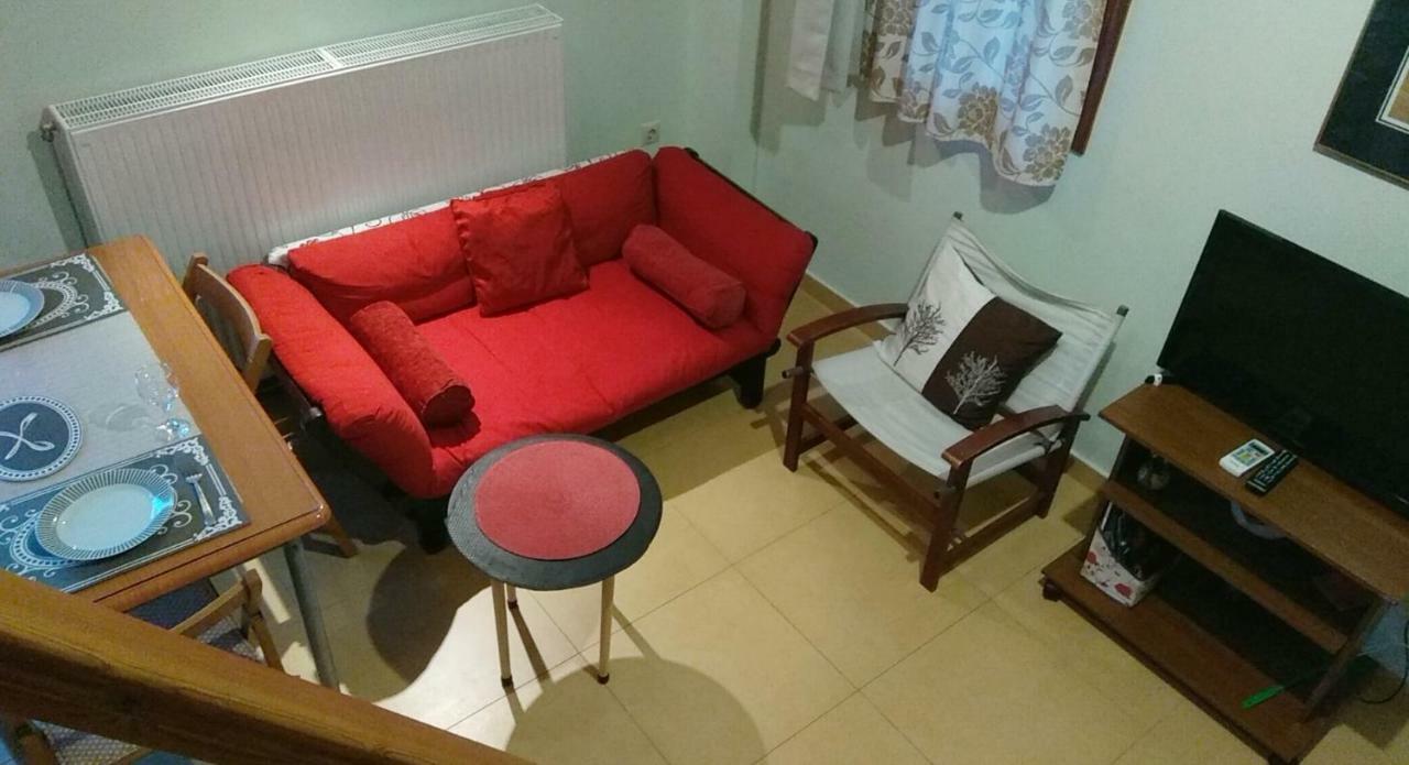 Deili Studio Loft Kalamata Exteriör bild