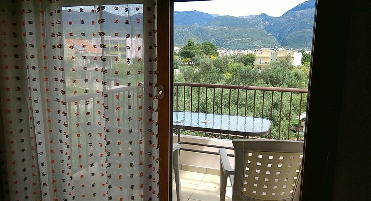 Deili Studio Loft Kalamata Exteriör bild