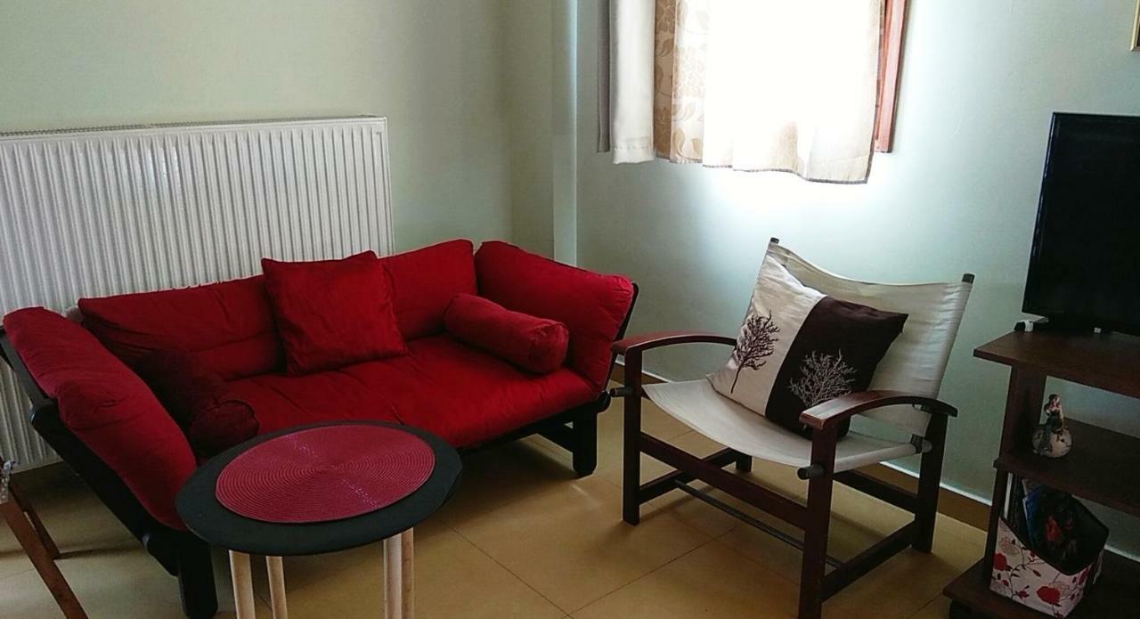 Deili Studio Loft Kalamata Exteriör bild
