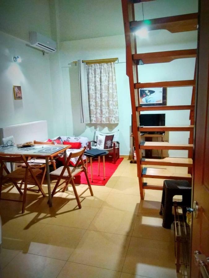Deili Studio Loft Kalamata Exteriör bild